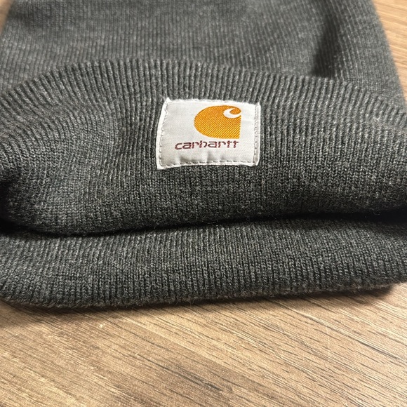 Carhartt‎ Dark Gray Knit Beanie - Picture 5 of 6